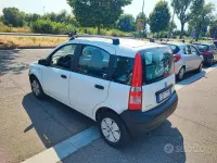 Usata Fiat Panda Active 54 CV (39 kW) 2004 Bianco Utilitaria