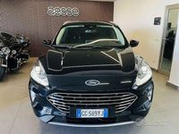 Usata Ford Kuga Titanium 120 CV (88 kW) 2021 Nero SUV