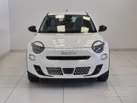 Nuova Fiat 600 Icon 110 CV (80 kW) 2026 Bianco SUV