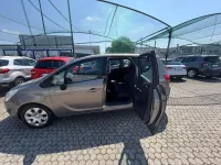 Usata Opel Meriva 101 CV (74 kW) 2011 Grigio Monovolume
