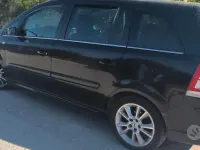 Usata Opel Zafira Cosmo 150 CV (110 kW) 2009 Nero Monovolume