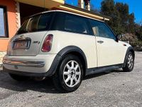 Usata Mini ONE 75 CV (55 kW) 2004 Bianco Utilitaria