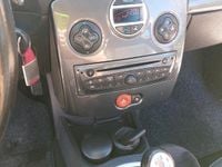 Usata Renault Clio III 75 CV (55 kW) 2009 Nero Berlina