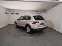 Usata VW Tiguan Life 131 CV (96 kW) 2023 Grigio SUV