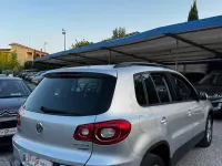 Usata VW Tiguan Trendline 140 CV (102 kW) 2010 Grigio SUV