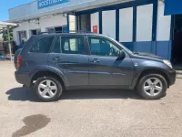 Usata Toyota RAV4 116 CV (85 kW) 2005 Grigio SUV