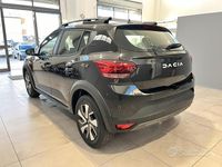 Nuova Dacia Sandero Extreme 101 CV (74 kW) 2025 Nero Berlina