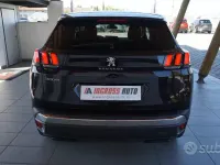 Usata Peugeot 3008 Allure 131 CV (96 kW) 2022 Nero SUV