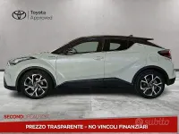 Usata Toyota C-HR Style 98 CV (72 kW) 2017 Bianco SUV