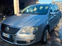 Usata VW Passat 140 CV (102 kW) 2007 Grigio Berlina