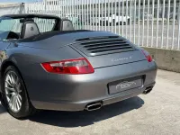 Usata Porsche 911 Carrera 4 Cabriolet 325 CV (239 kW) 2007 Grigio meteorite Cabrio