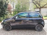 Usata Lancia Ypsilon 80 CV (58 kW) 2004 Blu Utilitaria