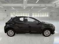 Usata Toyota Yaris Hybrid Business Edition 92 CV (67 kW) 2020 Nero Berlina