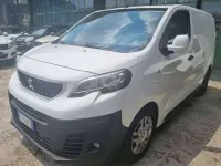 Usata Peugeot Expert Premium 144 CV (105 kW) 2024 Bianco Furgone