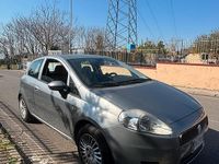 Usata Fiat Grande Punto 75 CV (55 kW) 2007 Grigio Utilitaria