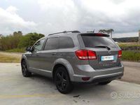 Usata Fiat Freemont Urban 170 CV (125 kW) 2011 Grigio SUV
