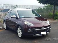 Usata Opel Adam Rocks Rocks 87 CV (63 kW) 2015 Utilitaria