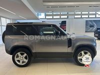 Usata Land Rover Defender SE 200 CV (147 kW) 2023 Grigio SUV