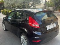 Usata Ford Fiesta 96 CV (70 kW) 2011 Nero Utilitaria