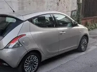 Usata Lancia Ypsilon 95 CV (69 kW) 2011 Utilitaria