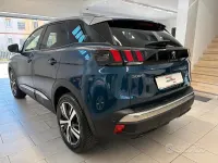 Usata Peugeot 3008 Allure 131 CV (96 kW) 2023 Blu celebes metallizzato SUV