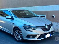 Usata Renault Mégane GrandTour Business 116 CV (85 kW) 2019 Grigio Station wagon