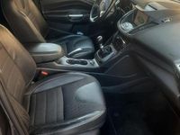 Usata Ford Kuga 120 CV (88 kW) 2016 Grigio SUV