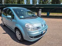 Usata Renault Modus Expression 101 CV (74 kW) 2011 Verde Monovolume