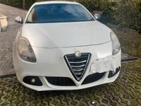 Usata Alfa Romeo Giulietta 120 CV (88 kW) 2011 Bianco Utilitaria