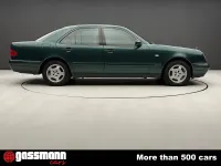 Usata Mercedes E220 95 CV (69 kW) 1997 Verde Berlina