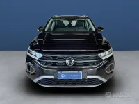 Usata VW T-Roc Life 150 CV (110 kW) 2025 Nero SUV