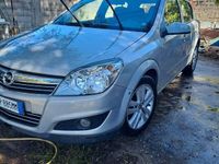 usata Opel Astra full optional