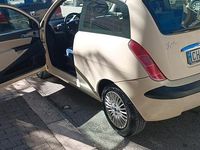 Usata Lancia Ypsilon 2004 Bianco Utilitaria