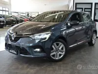 Usata Renault Clio V Intens 86 CV (63 kW) 2020 Blu Berlina