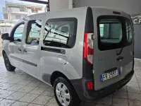 Usata Renault Kangoo 44 kW (60 CV) 2018 Argento Monovolume