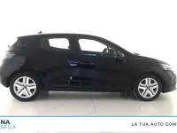 Używany Renault Clio V Evolution 100 KM (73 kW) 2024 Czarny Sedan/Limuzyna