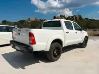 Usata Toyota HiLux 144 CV (105 kW) 2016 Bianco Pick-up