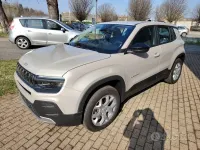 Usata Jeep Avenger Altitude 101 CV (74 kW) 2024 Bianco SUV