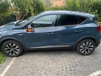 Usata Renault Captur Techno 101 CV (74 kW) 2023 Blu SUV