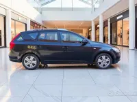Usata Kia Ceed EX 125 CV (91 kW) 2010 Nero Utilitaria