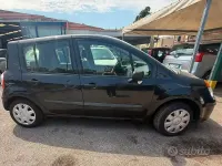 Usata Renault Modus 75 CV (55 kW) 2007 Nero Monovolume