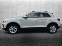 Usata VW T-Roc Style 150 CV (110 kW) 2023 Grigio SUV