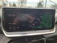 Usata Peugeot 208 Active 101 CV (74 kW) 2024 Bianco Utilitaria