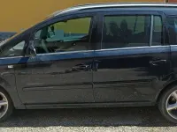 Usata Opel Zafira Cosmo 120 CV (88 kW) 2006 Nero Monovolume