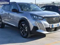 Usata Peugeot 2008 Allure 131 CV (96 kW) 2022 Grigio SUV