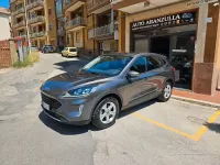 Usata Ford Kuga 120 CV (88 kW) 2022 Grigio SUV