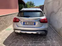 Usata Mercedes GLA200 136 CV (100 kW) 2018 Grigio SUV