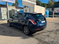 Usata Lancia Delta 165 CV (121 kW) 2009 Blu Utilitaria