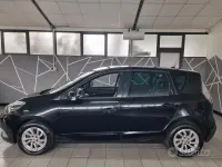 Usata Renault Scénic XMOD 110 CV (80 kW) 2014 Nero Monovolume