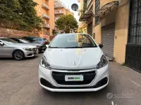 Usata Peugeot 208 Allure 75 CV (55 kW) 2016 Bianco Utilitaria